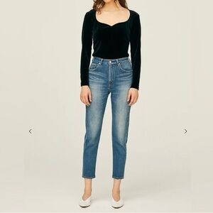 Tu Es Mon Tresor The‎ Sapphire Jean 29